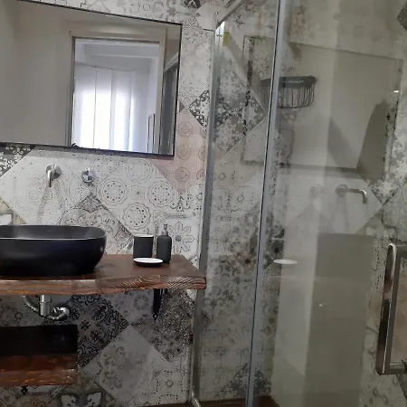 Borgo Fontana Alojamento de Acomodação e Pequeno-almoço Bari