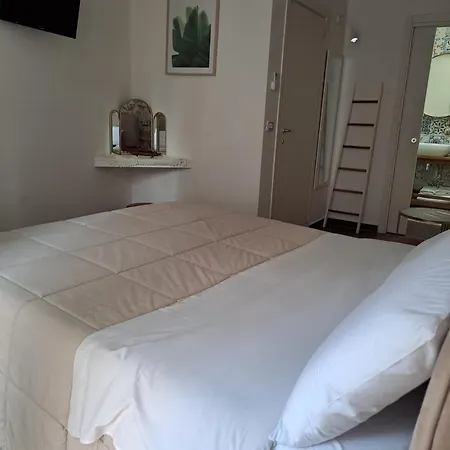 Bed & Breakfast Borgo Fontana 4*